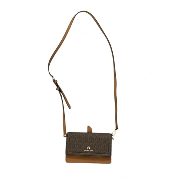 Michael Kors Jet Set logo-print crossbody bag - Picture 3 of 9